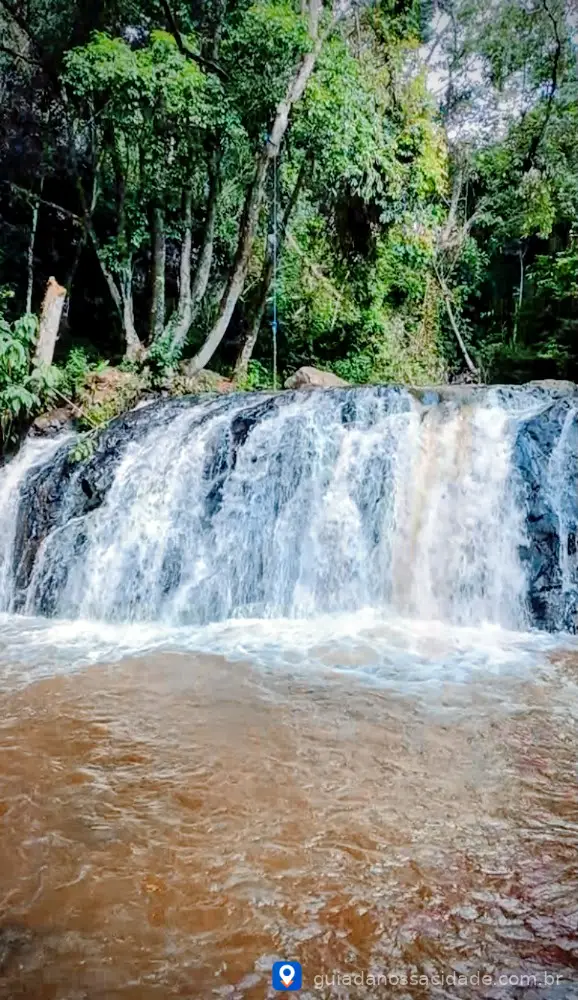 Cachoeira do Pé Vermeio - Imagem 3
