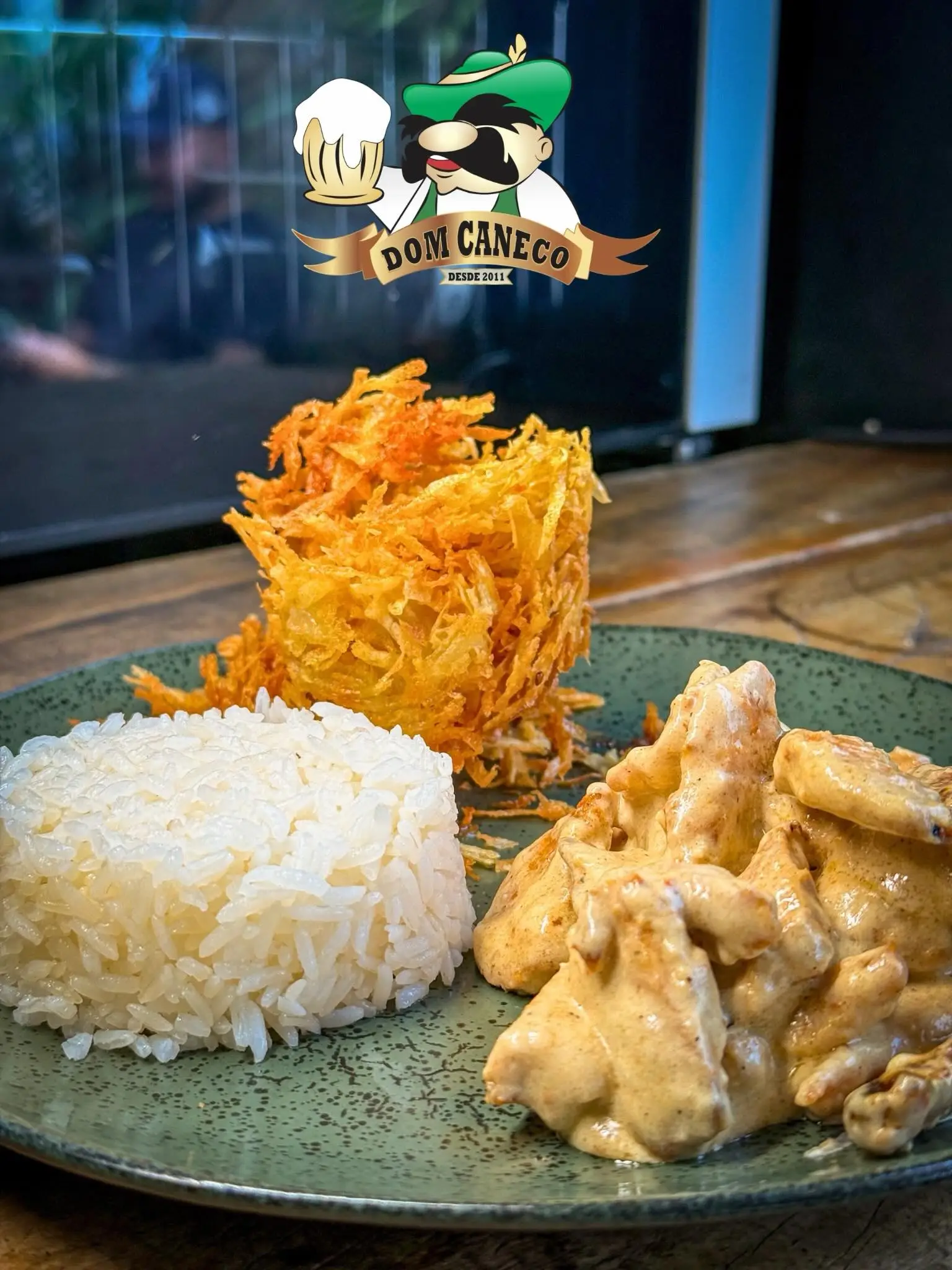 Almoço Especial no Dom Caneco